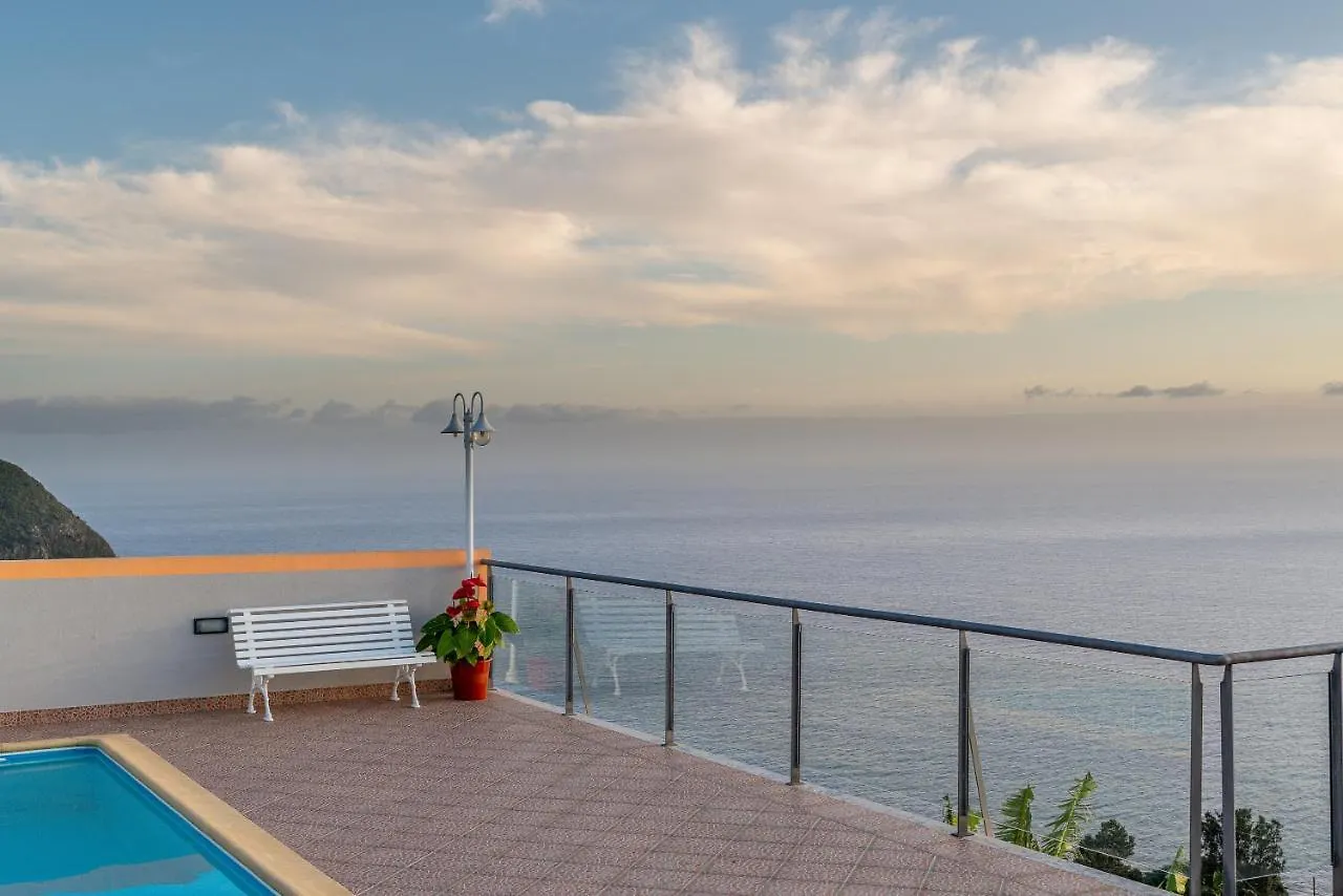 Villa Faria Arco da Calheta