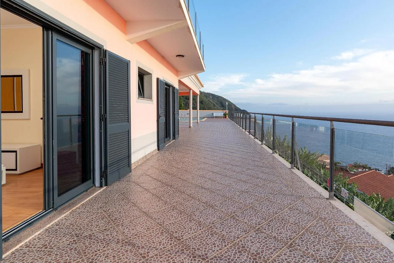 Villa Faria Arco da Calheta